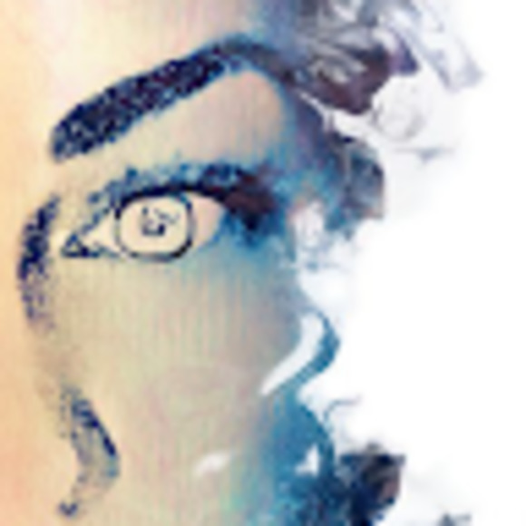 Meet your Posher, Sofia - Picture 1 of 1